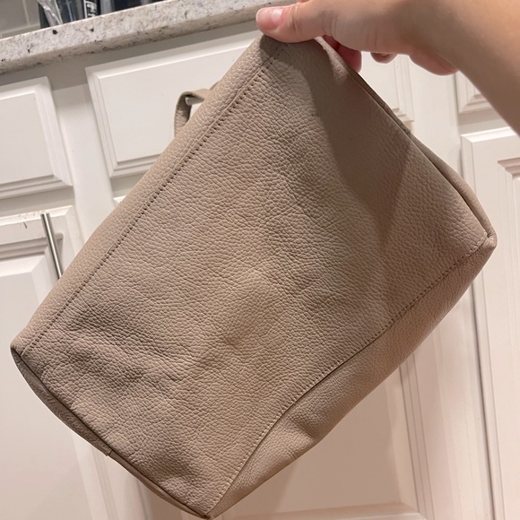 Cuyana Classic Leather Tote Bag Shoulder Carry Shopper Stone Gray - Picture 11 of 11